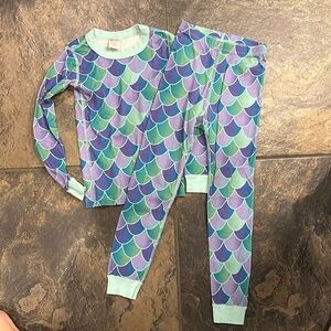 EUC hanna andersson mermaid pjs.m, 120 cm (6-7)